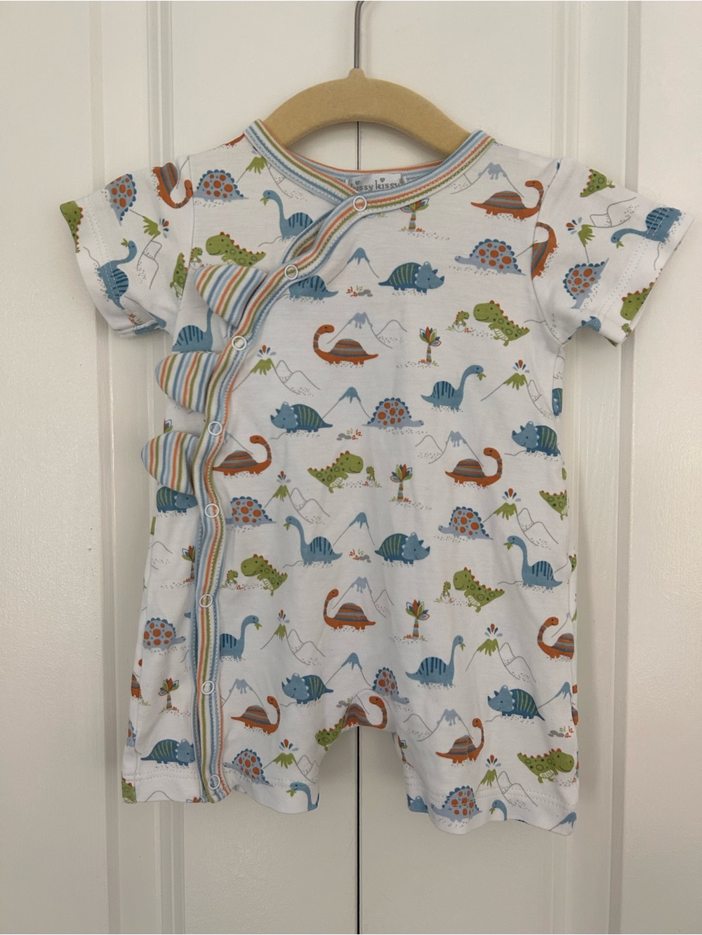 Kissy Kissy Pima cotton shortie romper dinosaur with spikes 0-3 months
